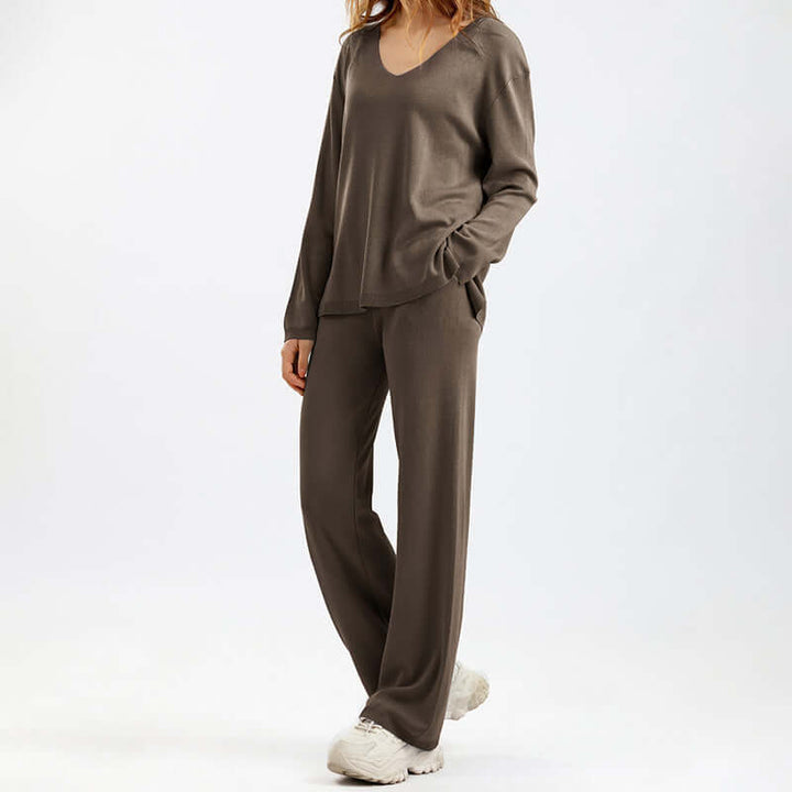Women's Knitted 2-Piece Sweater and Pants Set