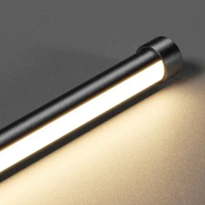 Elegant LED floor lamp with adjustable soft glow, minimalist design in aluminum and acrylic, ideal for modern living rooms.