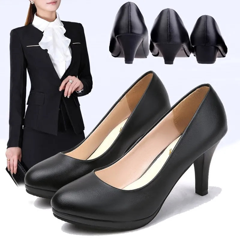"Elegant orthopedic black women's pumps, sleek design with cushioned support for style and comfort."