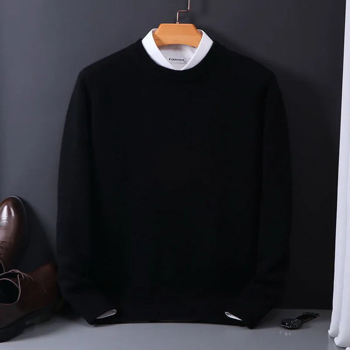 "Men's luxury cashmere sweater, classic design, black color, elegant and comfortable knitwear, perfect for any occasion."