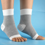 White (Pair)
