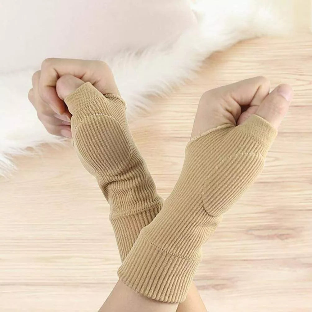 Unisex gel thumb support gloves in black, featuring gel cushions for joint pain relief and arthritis support. Health & Wellne