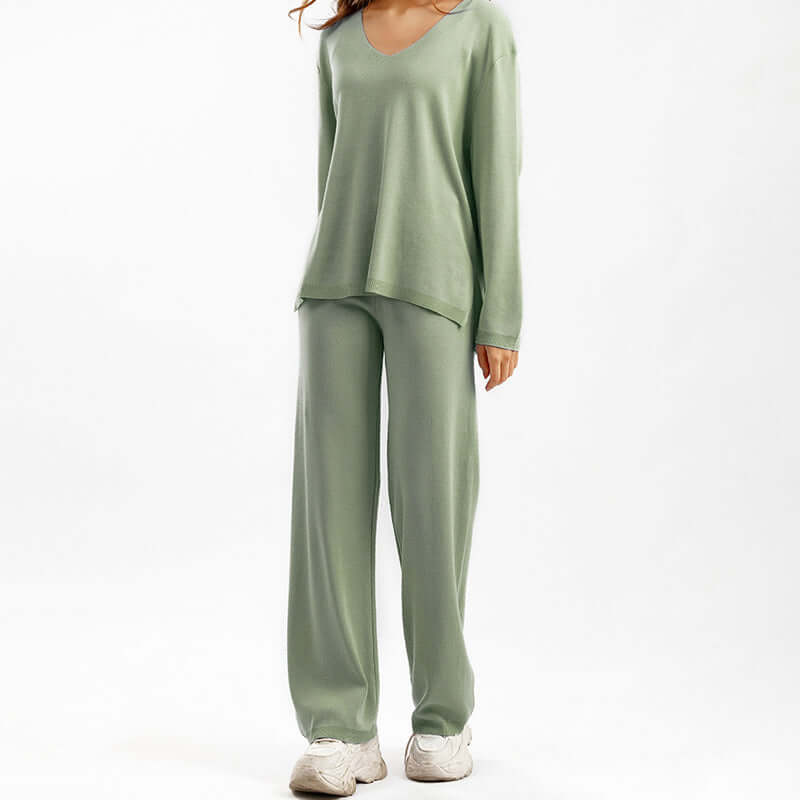 Women's Knitted 2-Piece Sweater and Pants Set
