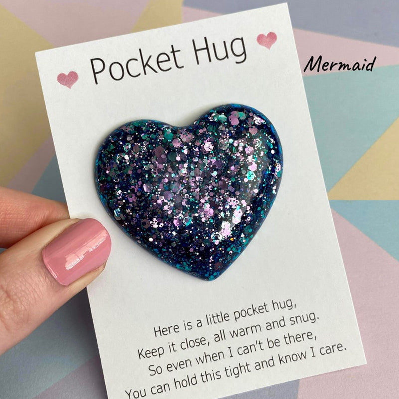 A single Pocket Hug heart, a comforting pocket token for moments of anxiety
