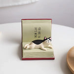 Book Cat