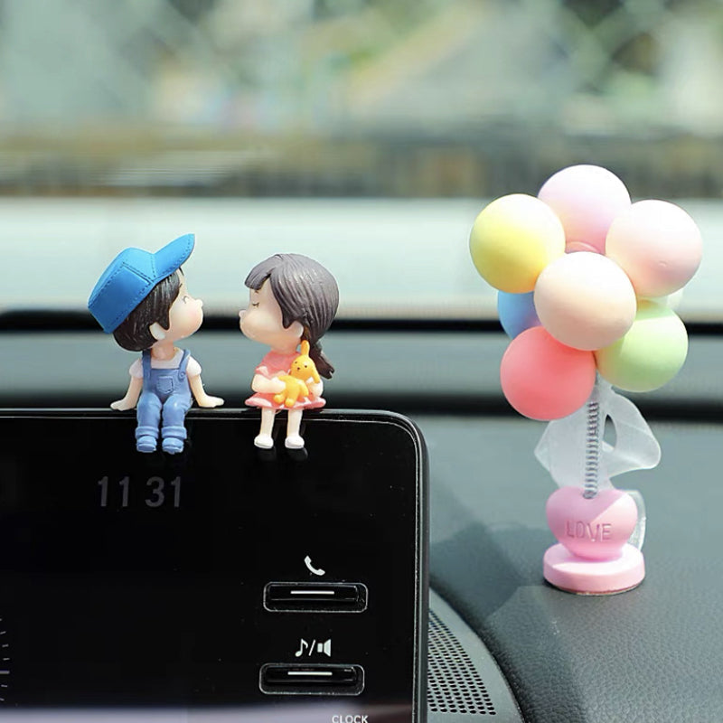Lovely couple car dashboard ornament, resin figurine, charming vehicle interior accent.