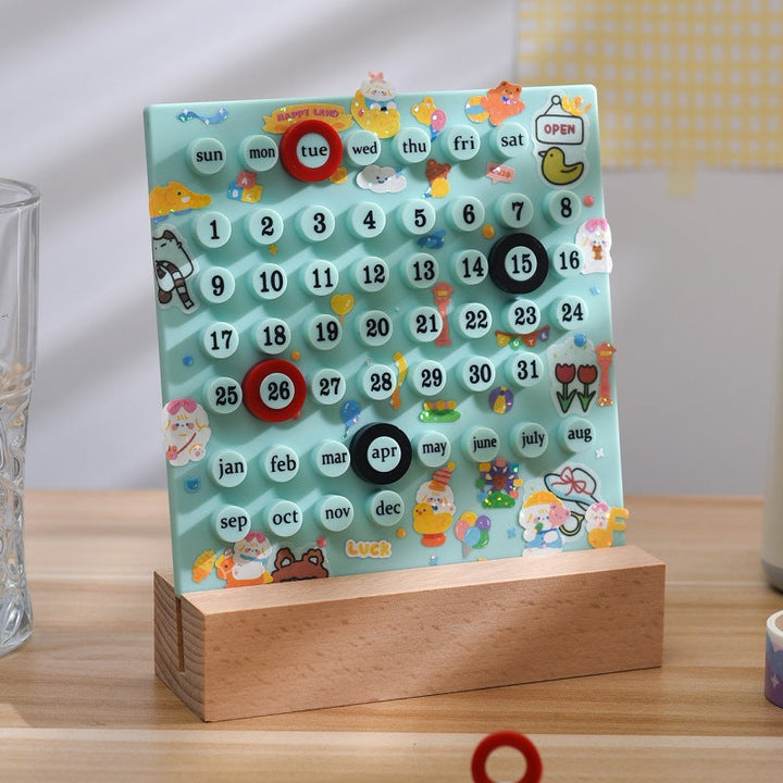 Perpetual desk calendar, an eco-friendly birch wood and ABS DIY home decor project