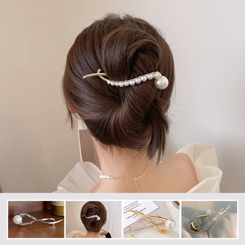 Designer pearl hair clip, a unique piece of hair jewelry for women, enhancing elegance and style.