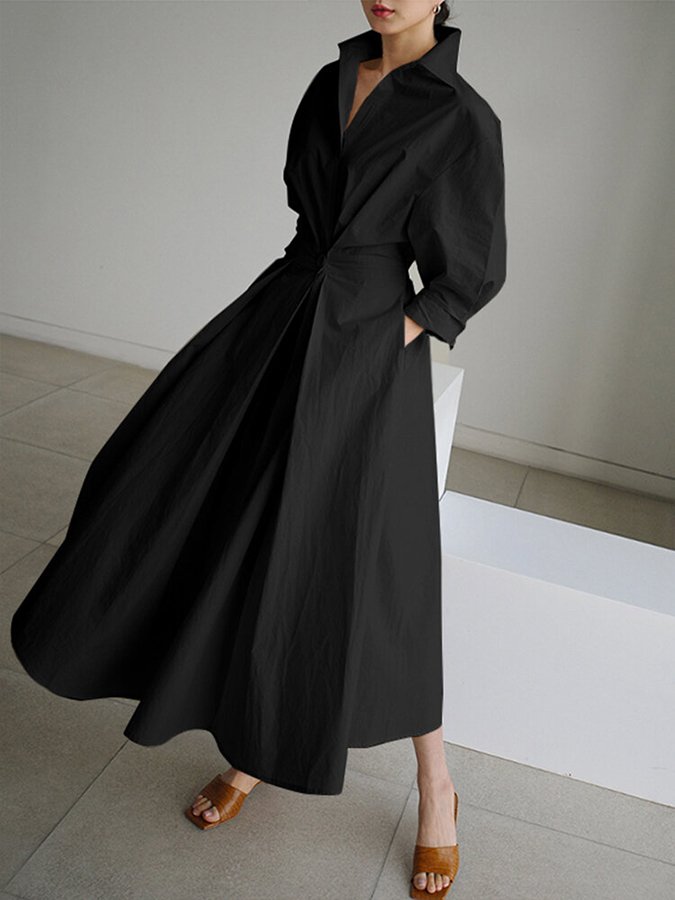 Casual women's flowy long maxi dress. Relaxed yet chic, ideal for comfortable everyday style.
