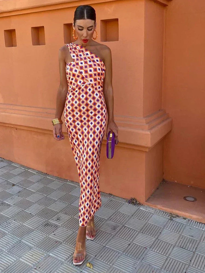 Elegant women's one-shoulder maxi dress with geometric print, perfect for summer parties & occasions.