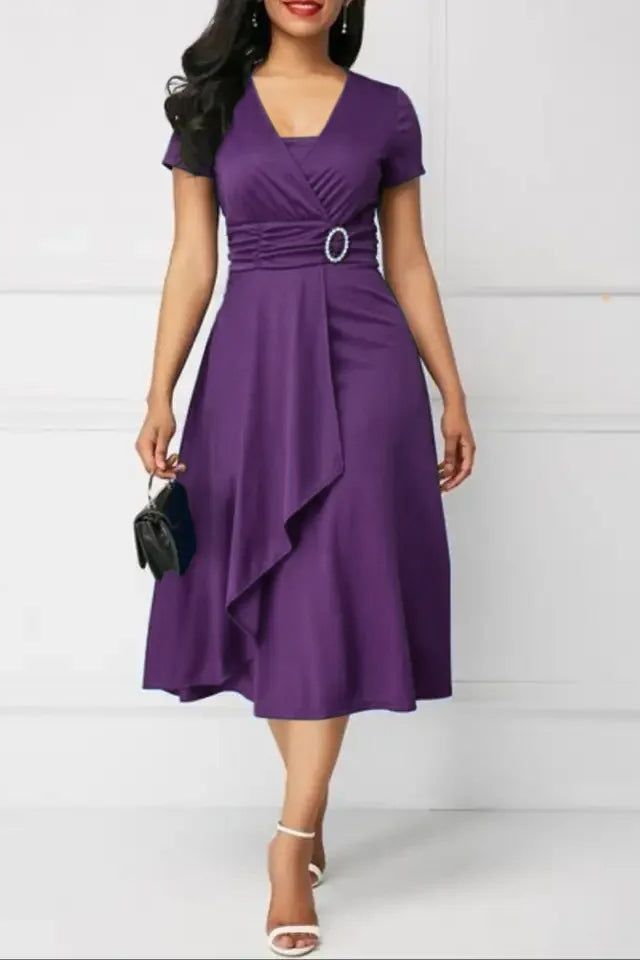 Beautiful women's elegant printed midi dress, offering a comfortable fit & versatile style for any occasion.