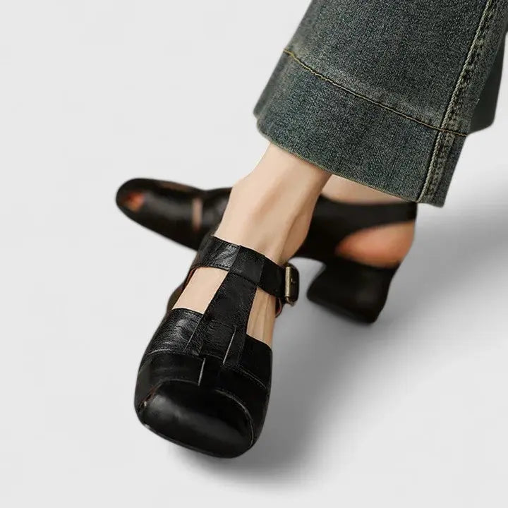 Fashionable women's elegant strappy sandals with a comfortable block heel, blending chic style & daily wear.