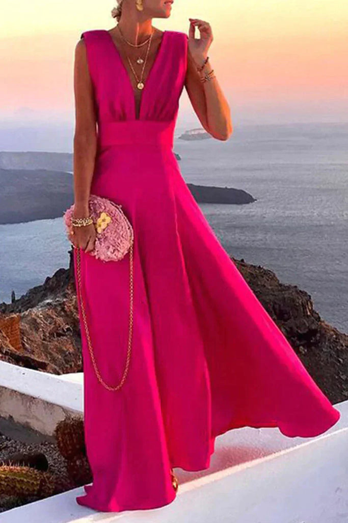 Elegant women's summer midi dress, perfect for casual outings or parties. Comfortable and stylish seasonal fashion.