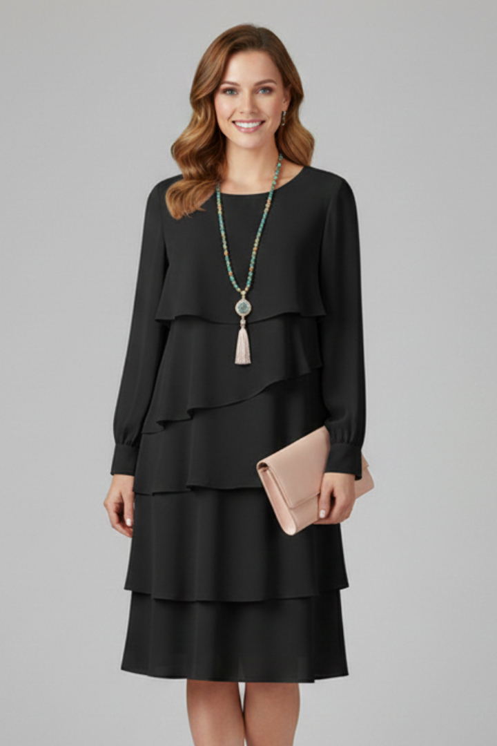 Versatile women's elegant long sleeve tiered dress, perfect for casual autumn and spring outfits.