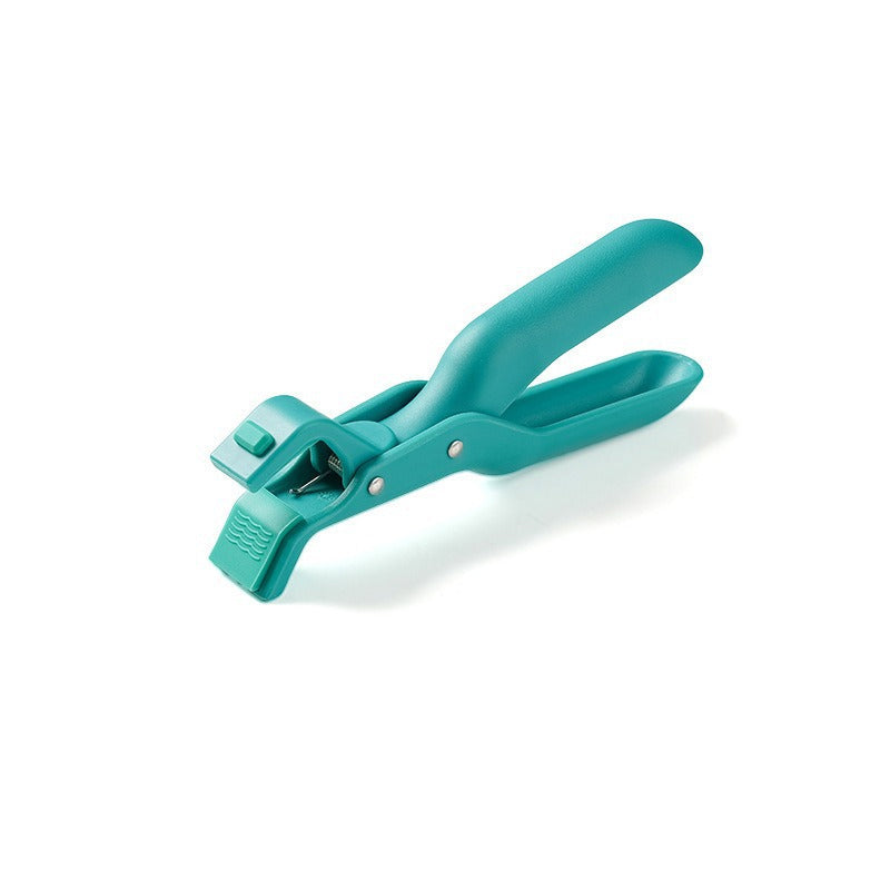 Multiple angles of the kitchen anti-scald bowl clip, illustrating its versatile gripping capabilities.