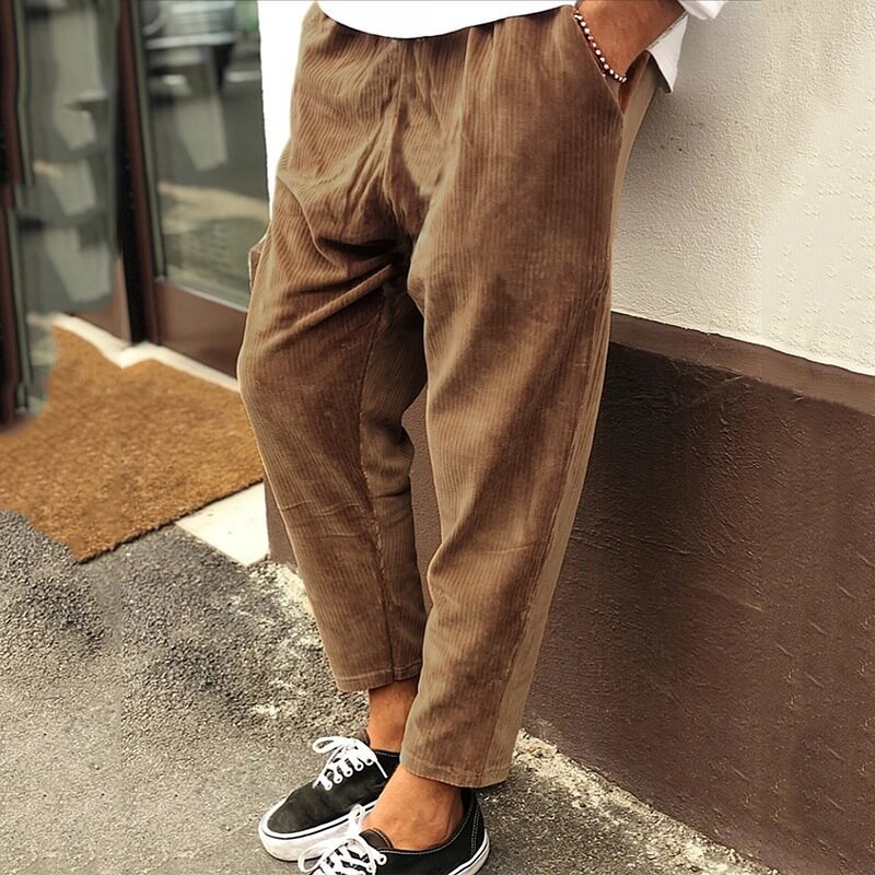 Men's casual brown corduroy trousers, relaxed fit for autumn/winter everyday wear
