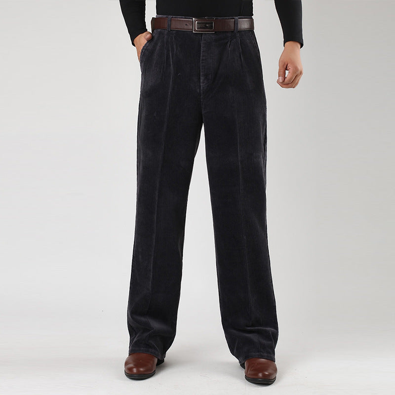 Comfortable men's pleated pants with a high-waist design, offering a modern look.