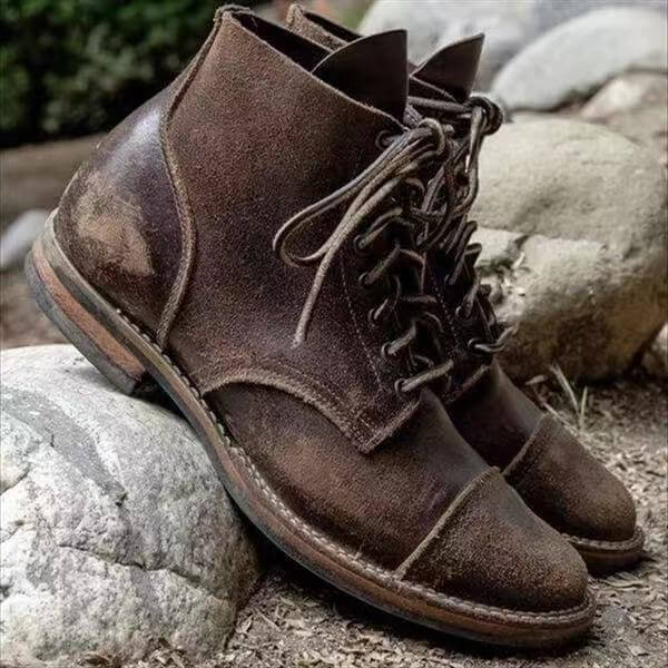 Stylish men's classic lace-up ankle boots in brown. Durable and versatile footwear for everyday and casual wear.