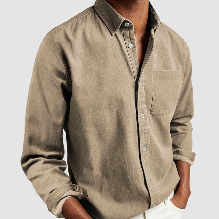 Stylish men's long sleeve button-down collared shirt for versatile fashion and smart casual men's style.