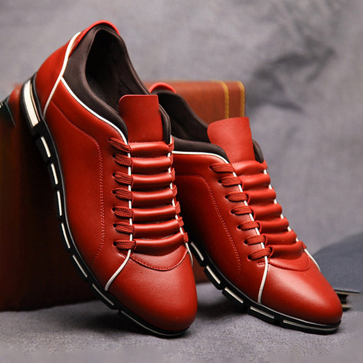 Classic men's low-top sneakers, delivering comfort & timeless style for every casual outfit.