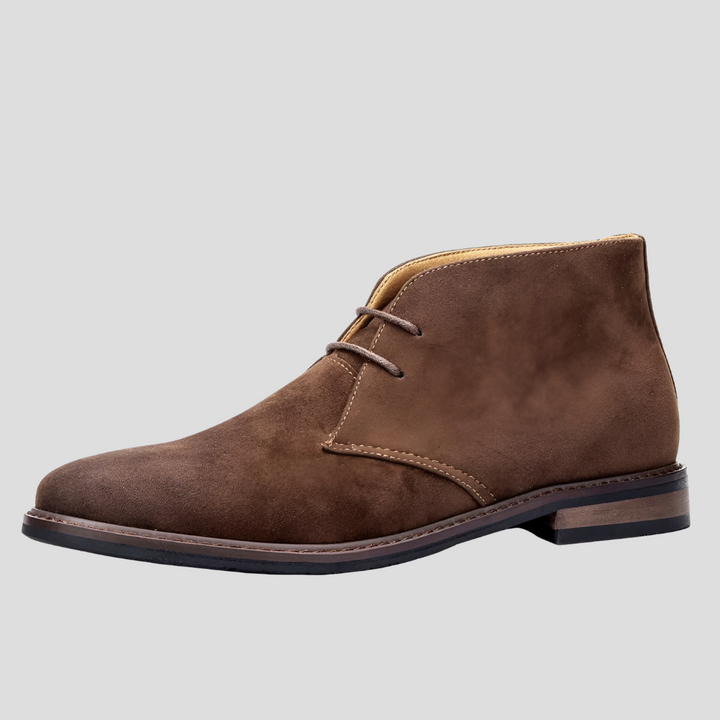 Khaki men's classic vintage desert boots. Comfortable lace-up ankle boots for stylish everyday casual wear.