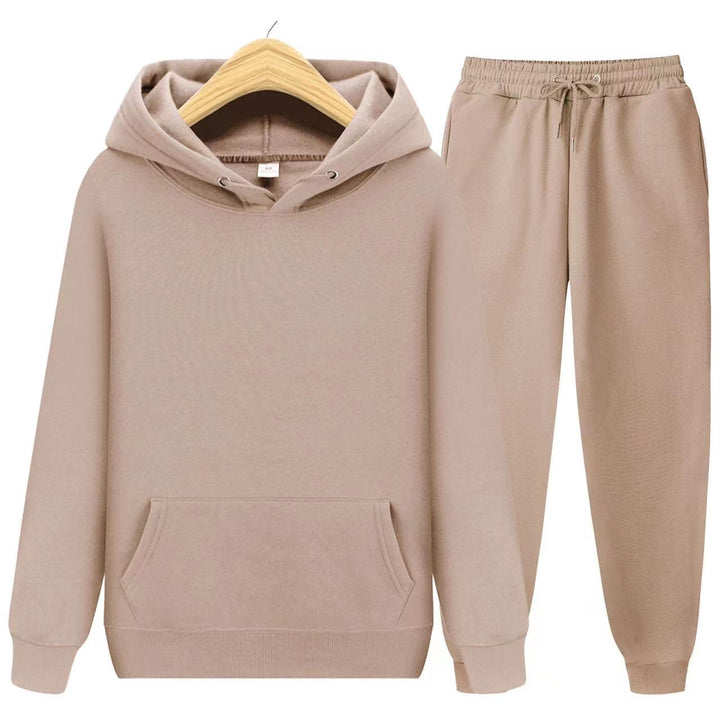 Premium men's insulated tracksuit. Athletic wear designed for warmth, dryness, and comfort in winter.