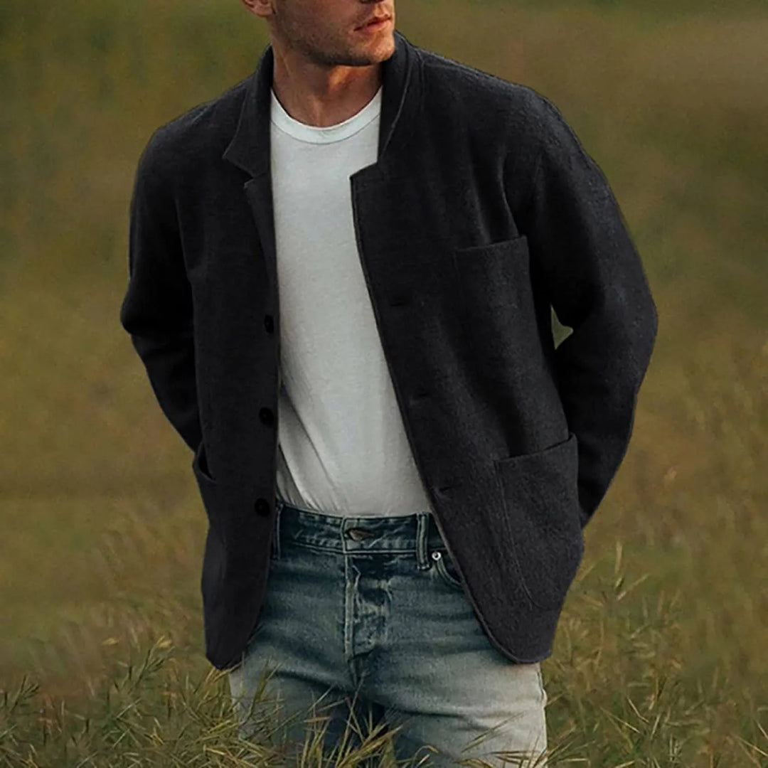 Josua men's comfortable black blazer, a versatile outerwear piece for smart casual fashion.