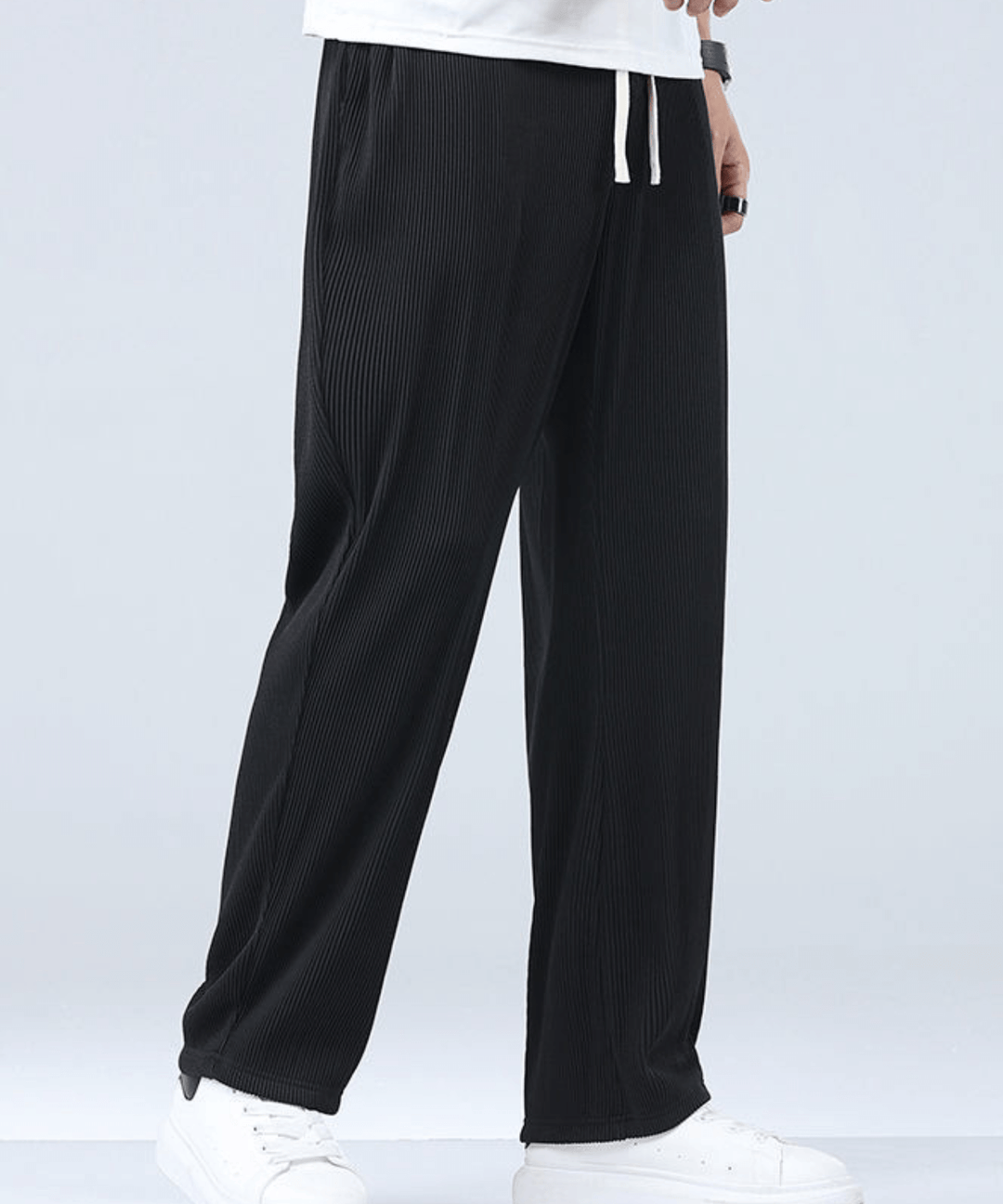 Men's lightweight casual trousers, Fabio model, in a relaxed fit for all-day comfort & everyday wear.