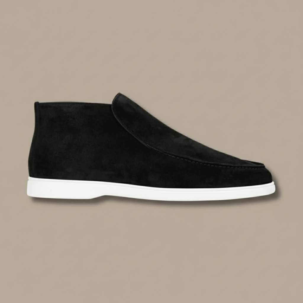 Stylish men's ankle loafers, ideal for effortless everyday fashion and comfortable walking, with a classic design.