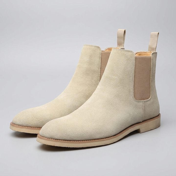 Stylish slip-on men's Chelsea boots, perfect for effortless everyday fashion, comfort, and versatility.
