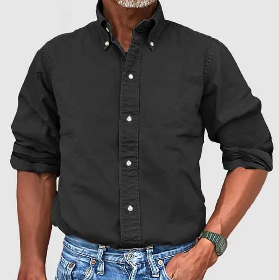 Casual men's vintage wash button-down shirt with long sleeves, versatile for everyday or business casual.