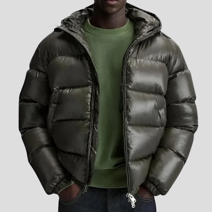 Stylish men's quilted winter jacket. Versatile full-zip outerwear with stand collar, perfect for cold weather fashion.