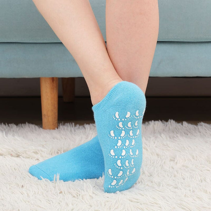 Close-up of the interior gel lining of moisturizing socks, showing a comfortable foot hydration solution.