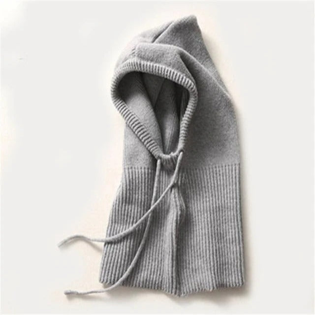 Chic women's wool slouchy beanie hat, providing ultimate warmth and comfort for winter.