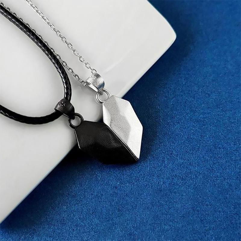 Unisex couple necklace set with heart stitching design, perfect for relationship or anniversary gift