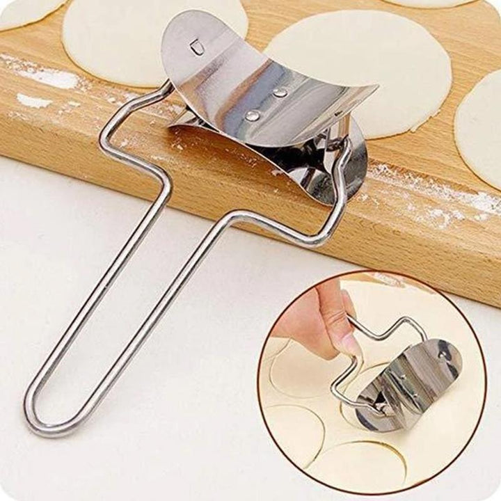 Versatile Mini Pie Press & Dough Cutter Set, perfect for crafting delicious miniature pies for any occasion