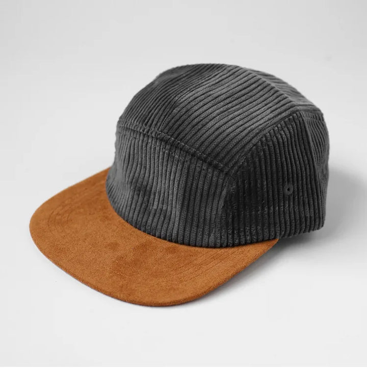 Casual headwear: a premium unisex corduroy baseball cap, a must-have accessory for streetwear style.