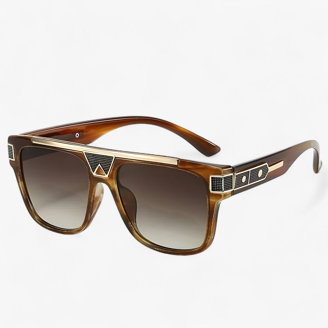 Stylish unisex mirrored aviator eyewear, perfect for a pilot style look and sun protection.