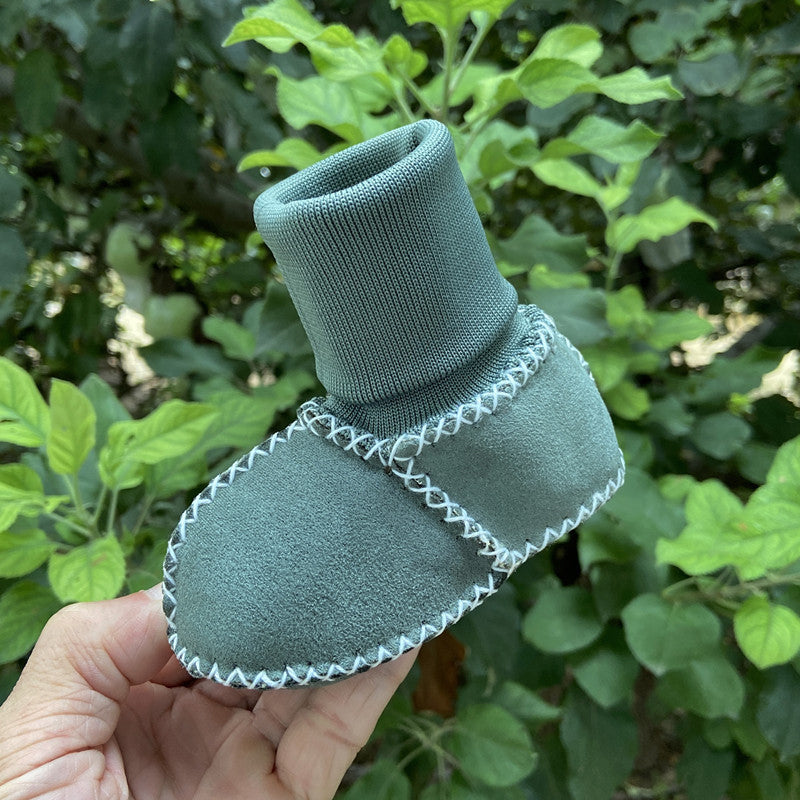 Soft sole baby sock shoes, fleece lined and anti-slip, ideal for winter