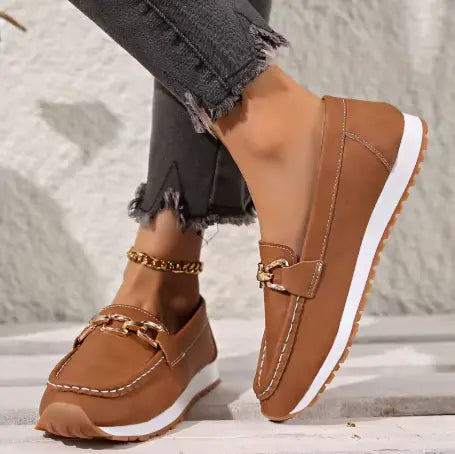 Versatile Adeline women's non-slip loafers, perfect for comfort, support, and elegant style.