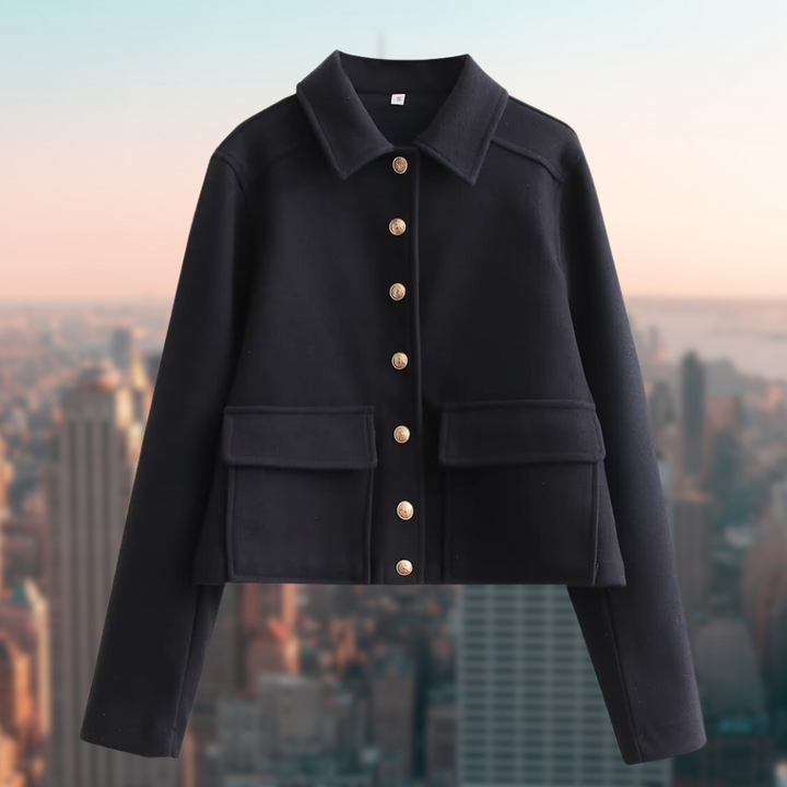 Stylish women's buttoned autumn jacket, ideal for casual everyday wear. Comfortable and chic outerwear.