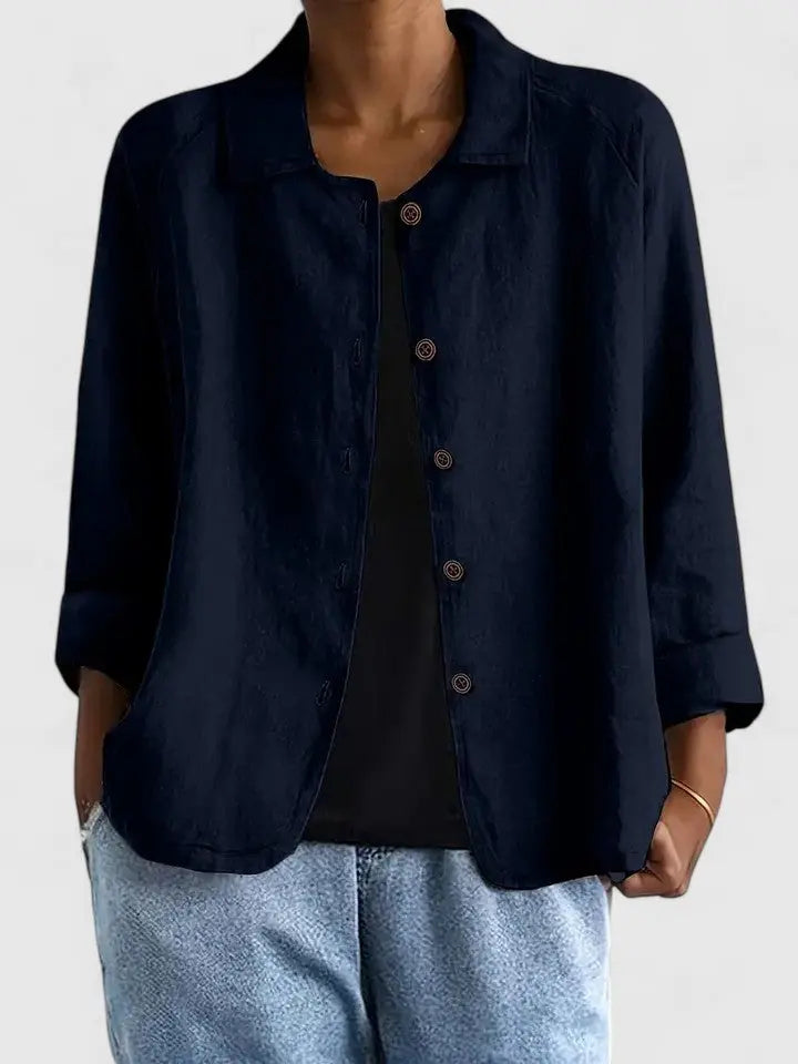 Women's classic light top with comfortable fit, perfect for casual chic spring/fall everyday style.