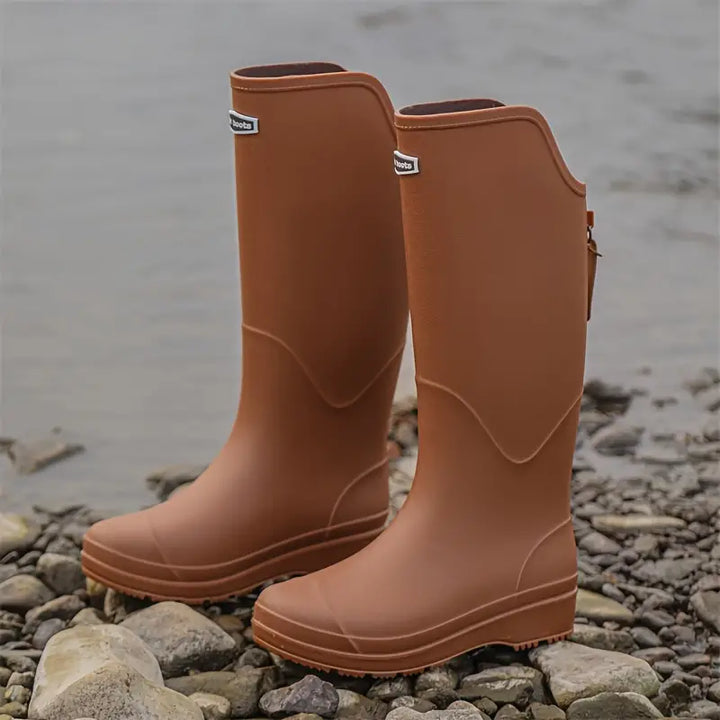 Stylish women's waterproof autumn/winter rain boots, Corina model, with durable non-slip sole.
