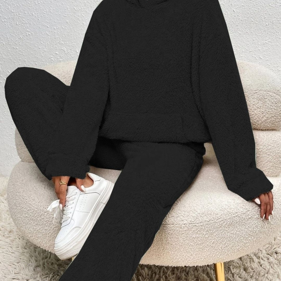 Plus size women's hooded lounge set, a comfortable and stylish two-piece outfit for casual wear.