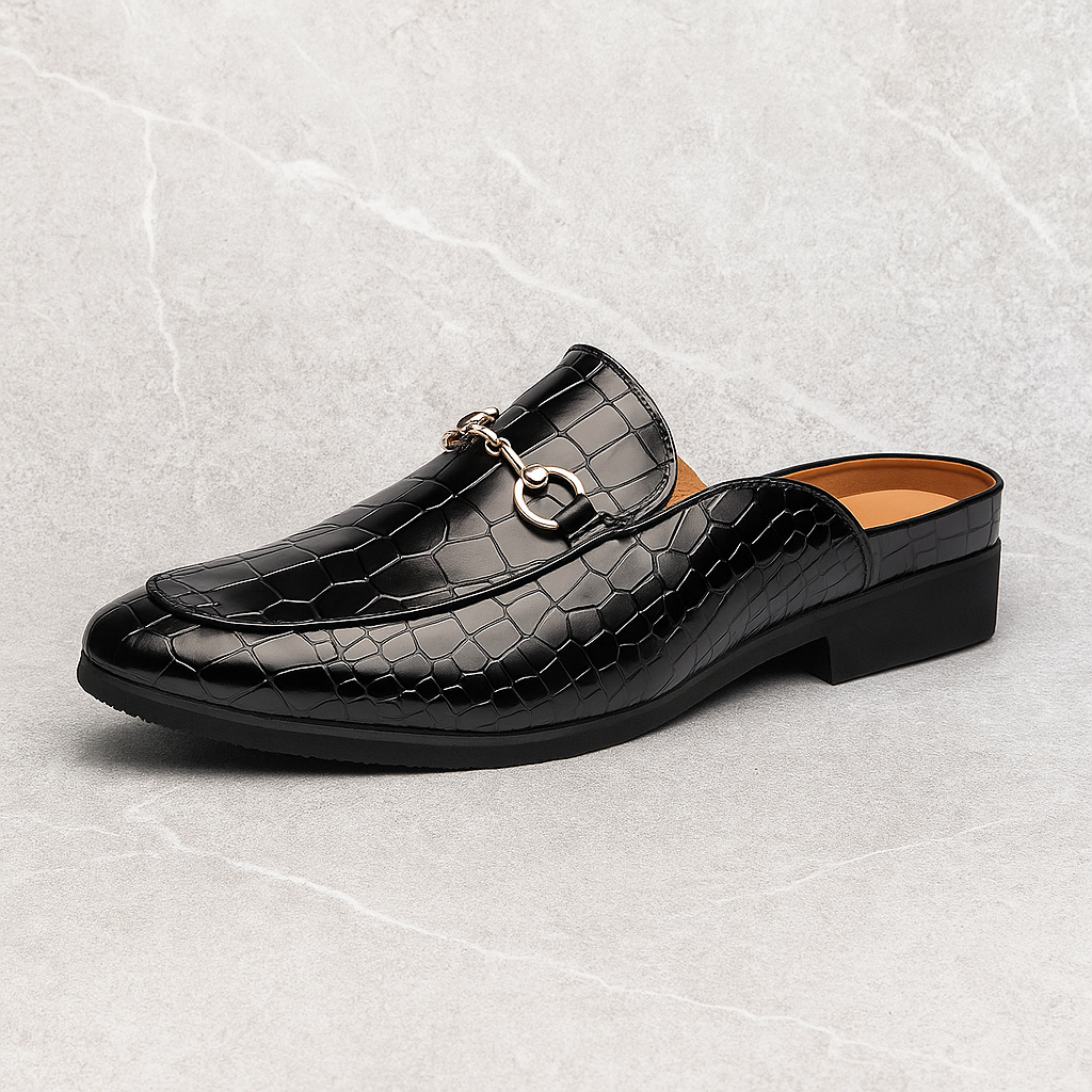 Fashionable women's casual mules: croc-embossed slip-on style, ideal for effortless comfort and chic look