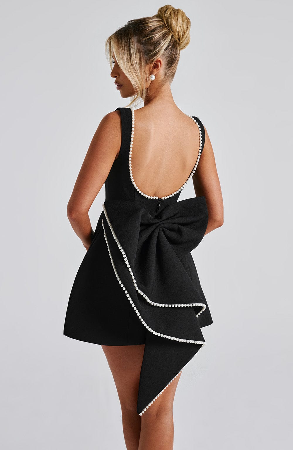 White structured mini dress, women's tailored fit, elegant for special occasions & evening wear.
