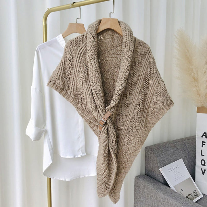 Purple knitted triangle shawl, women's cozy and chic winter fashion wrap