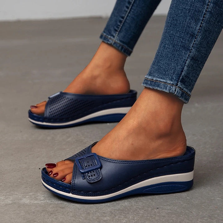 Summer-ready Lorena comfort shoes for women. Wide fit, arch support, great for foot pain relief.