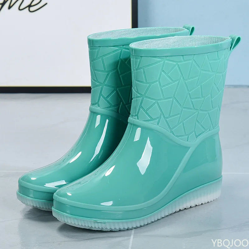 Elegant women's patterned rain boots, waterproof, designed for autumn & rainy days.