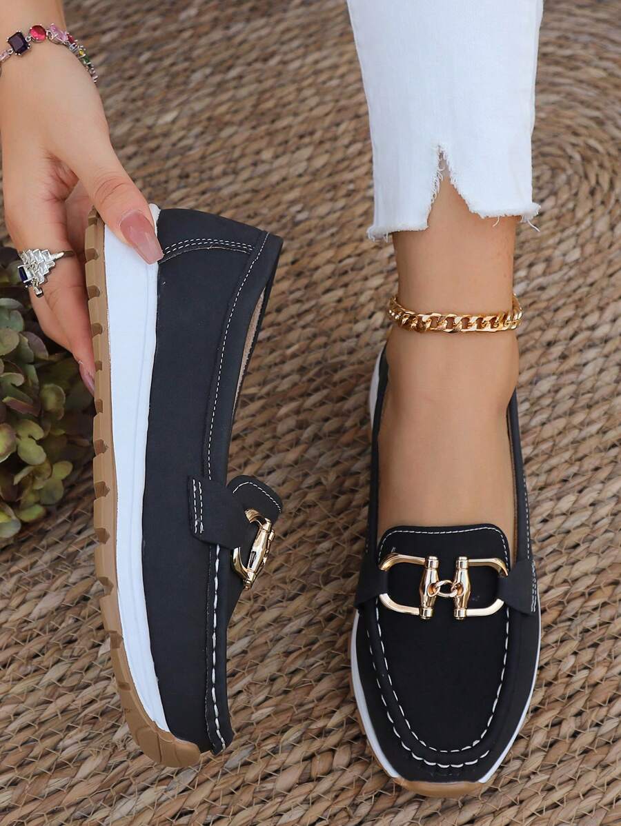 Women's non-slip orthopedic loafers for all-day comfort & support. Ideal walking shoes.